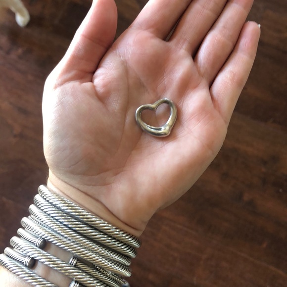 Tiffany and Co. necklace charm - Picture 3 of 4